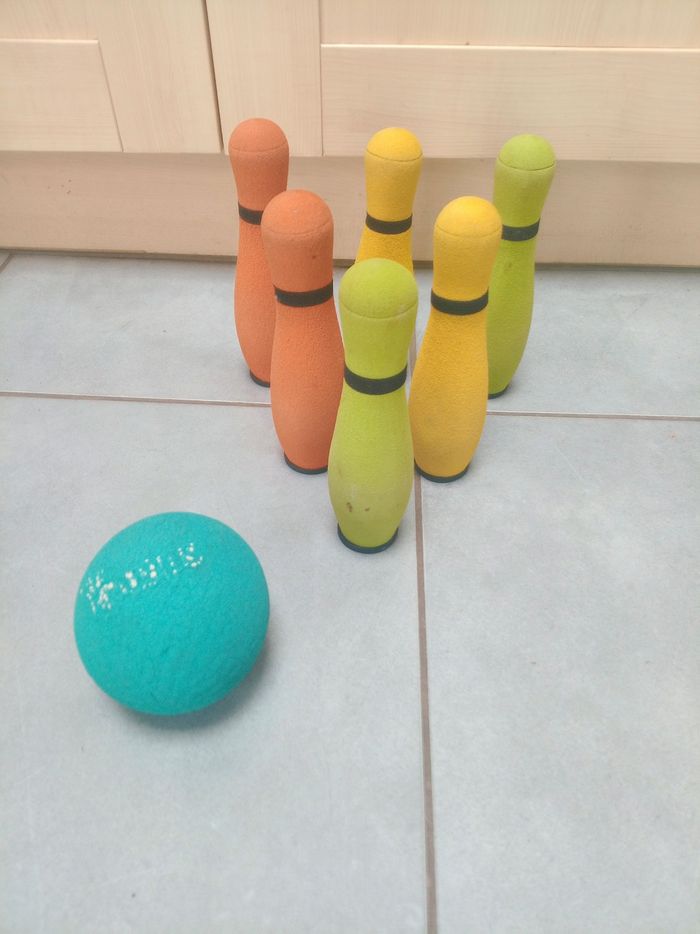 Jeu de quilles en mousse