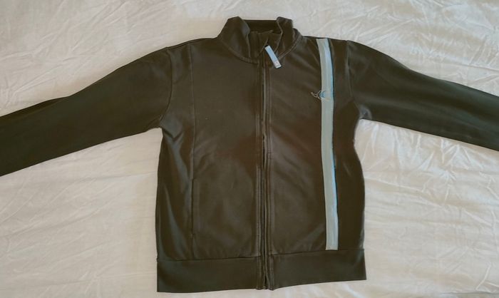 Lot 8 pull gilet sweat zippé 10 ans - photo numéro 6