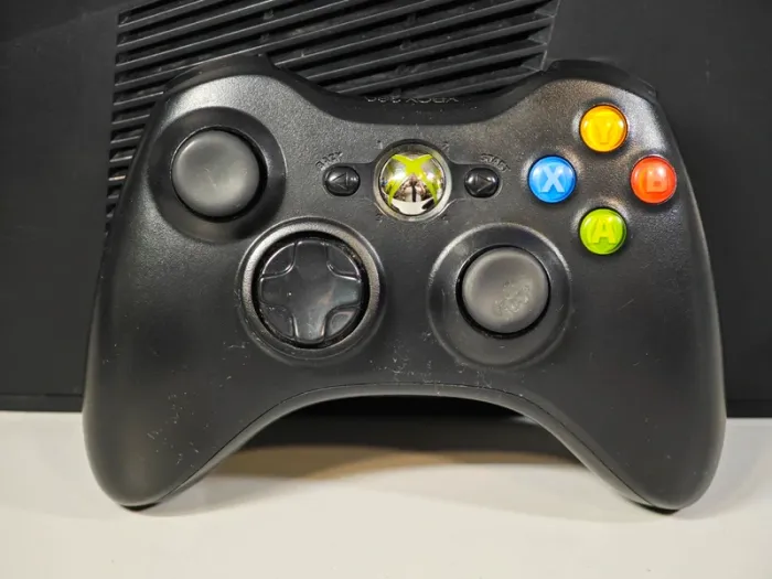 Console XBox 360 Slim / 4Go/ Manette/ Garanti 1 an - photo numéro 11
