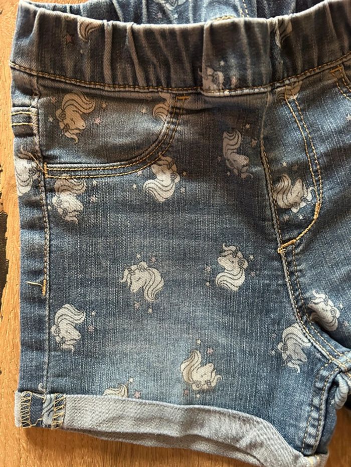 Short jean licorne h&m 3/4 ans - photo numéro 4