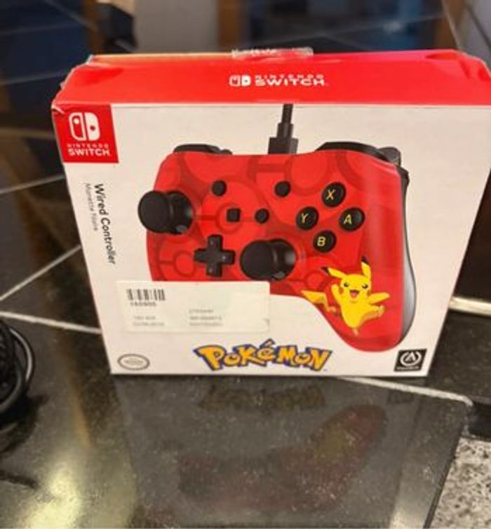 Commande  Switch Pokémon rouge avec fil - photo numéro 4
