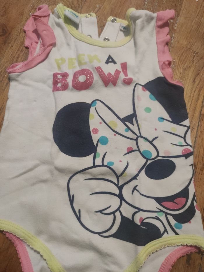 Lot 3 bodies 24 mois Disney baby - photo numéro 4