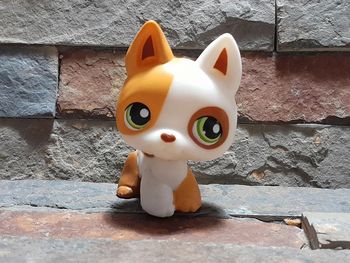 Figurine Petshop chien.  C. London