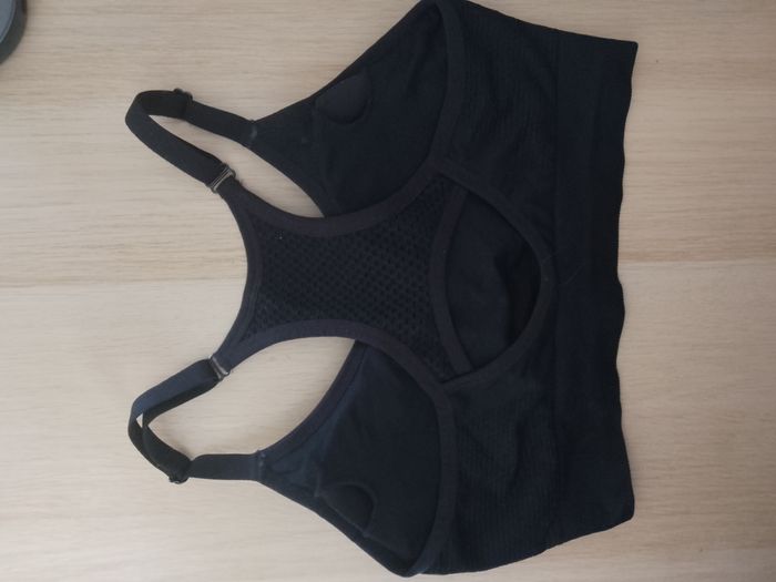 Brassière noir - photo numéro 2