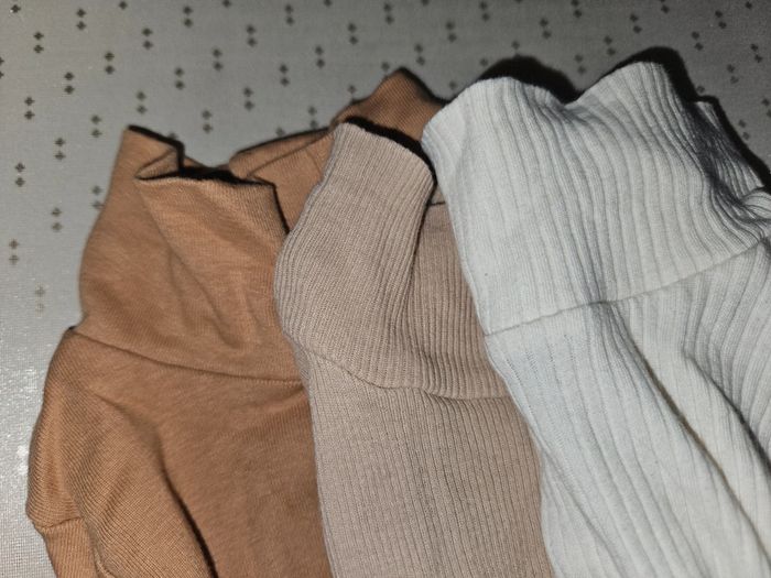 Lot body avec col marron beige et crème - photo numéro 2