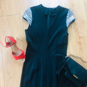 Robe noire avec sequins 🖤 Esprit 🖤 taille M