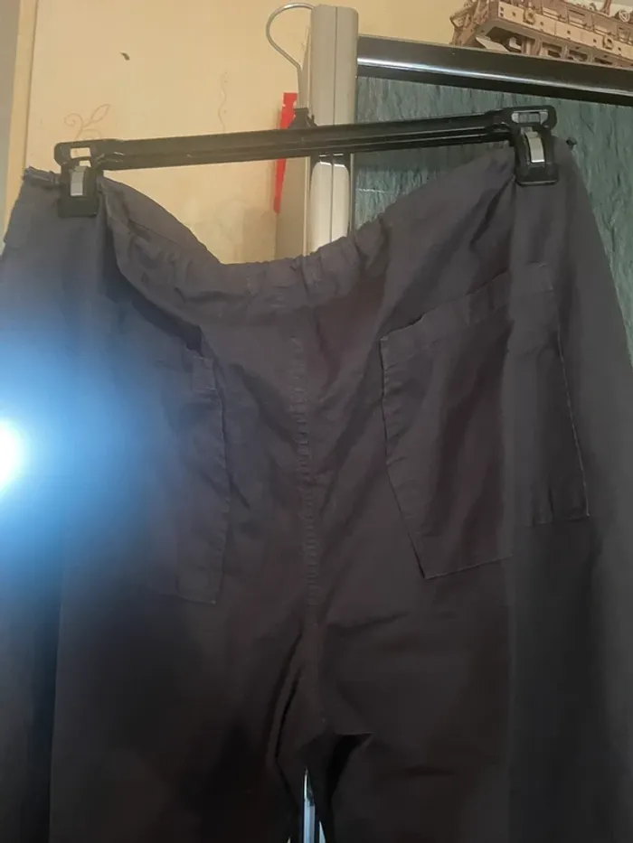 Pantalon parachute gris - photo numéro 7