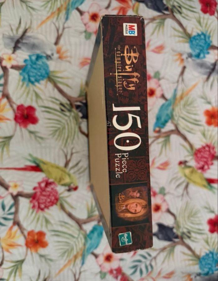 Puzzle Buffy Contre Les Vampires - photo numéro 2