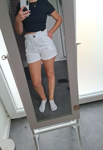 Short blanc tissu