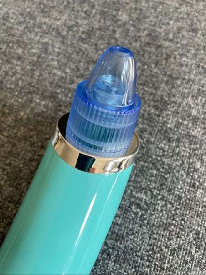 Nettoyeur aspirant à pores visage - photo numéro 2