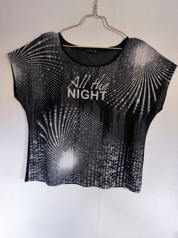 Haut noir