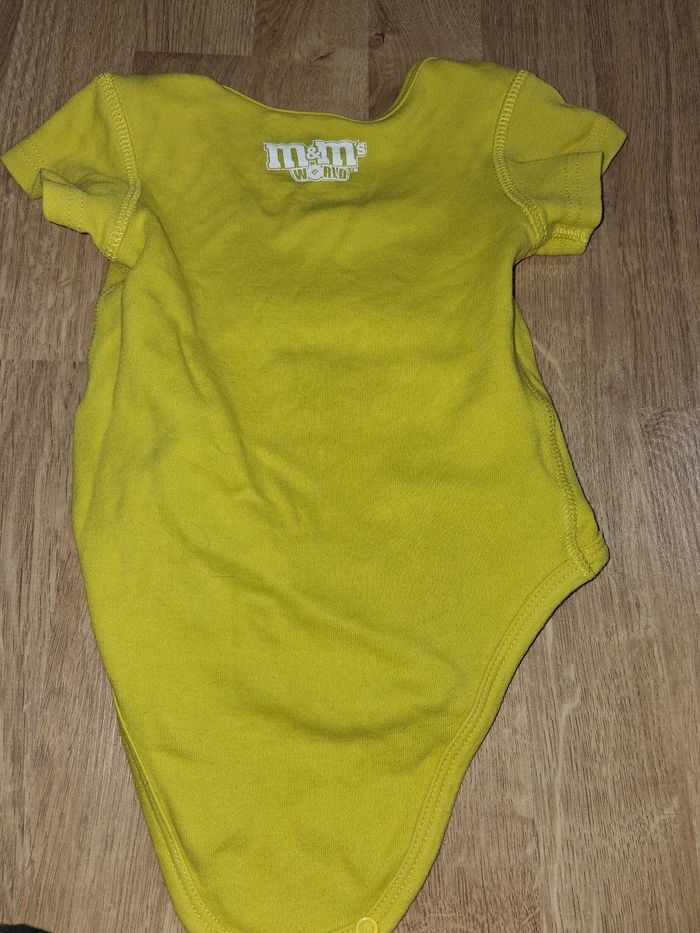 Body M&M’s jaune 12 mois - photo numéro 3