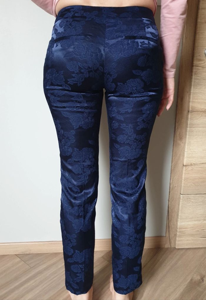 Pantalon tissus satiné brodé bleu foncé - photo numéro 2