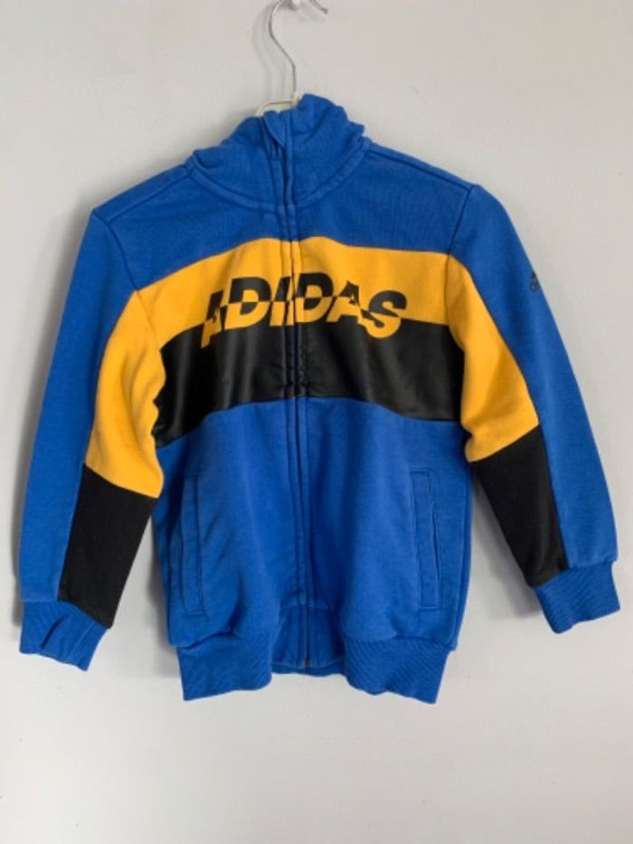 Sweat zip