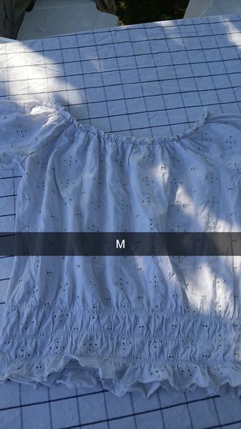 Top épaules dénudées