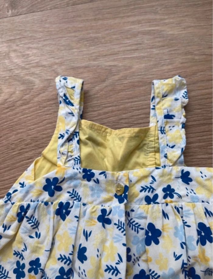 Robe 6 mois - photo numéro 4