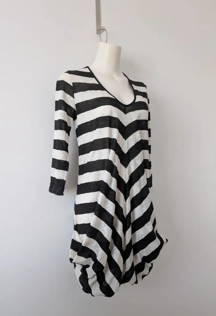 Robe d'été manches 3/4 - Anne Fontaine - taille 38 - photo numéro 2