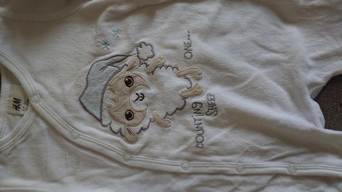 Pyjama bébé mouton H&M - photo numéro 2