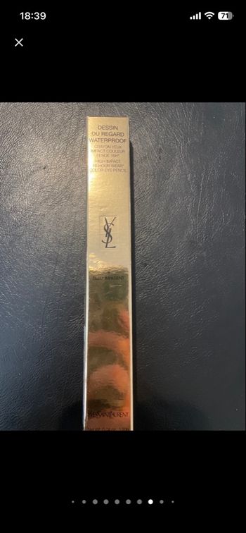 Crayon yeux tenue 16 heures