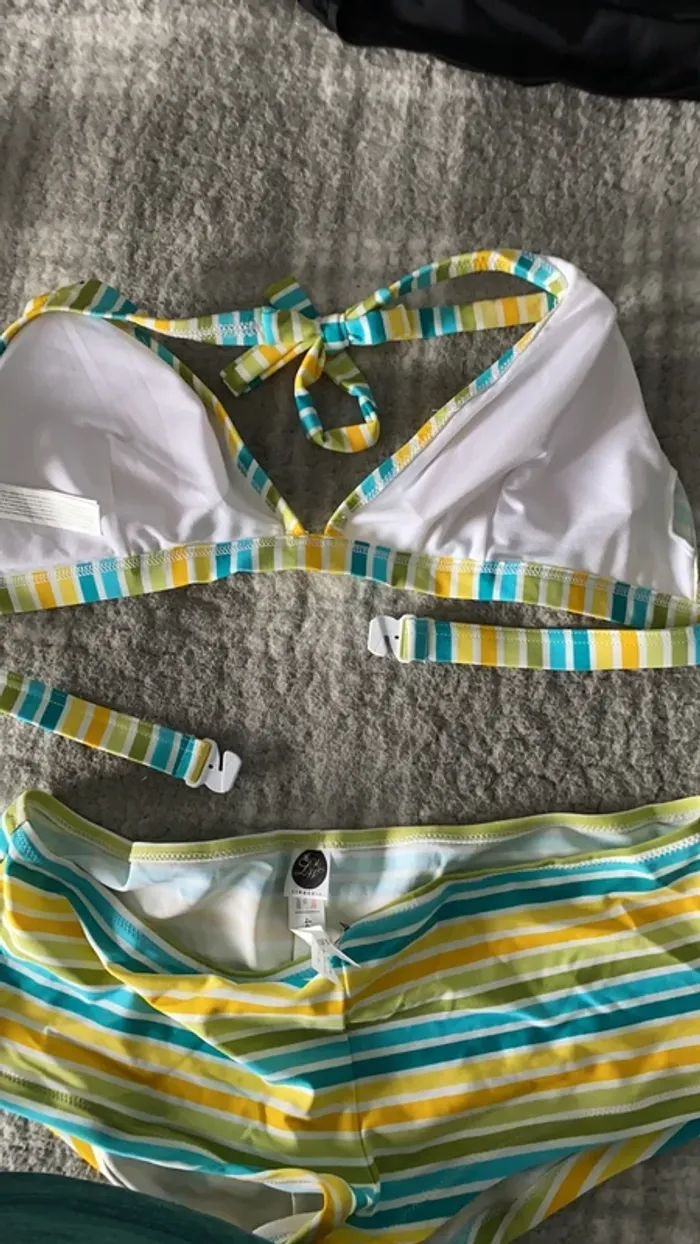 Maillot taille 44 - photo numéro 3