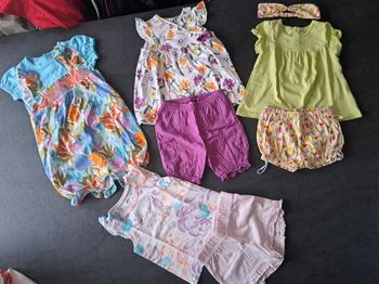 Lot vêtement 12 mois 