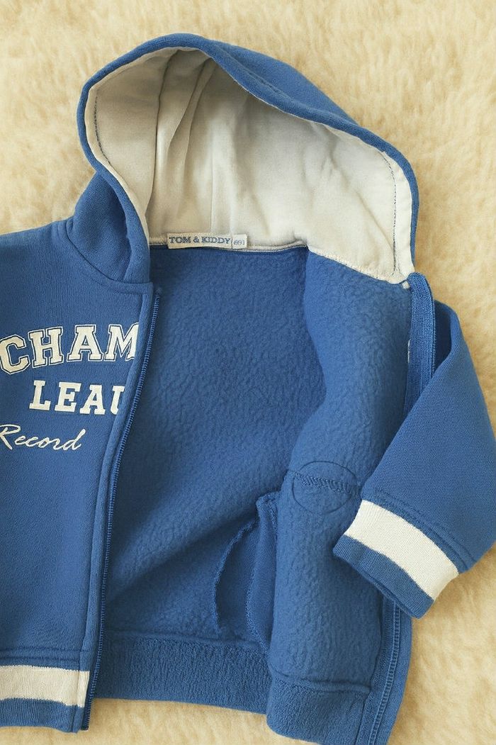 Sweat polaire à capuche “Champion League” – 6 mois TOM & KIDDY - photo numéro 2