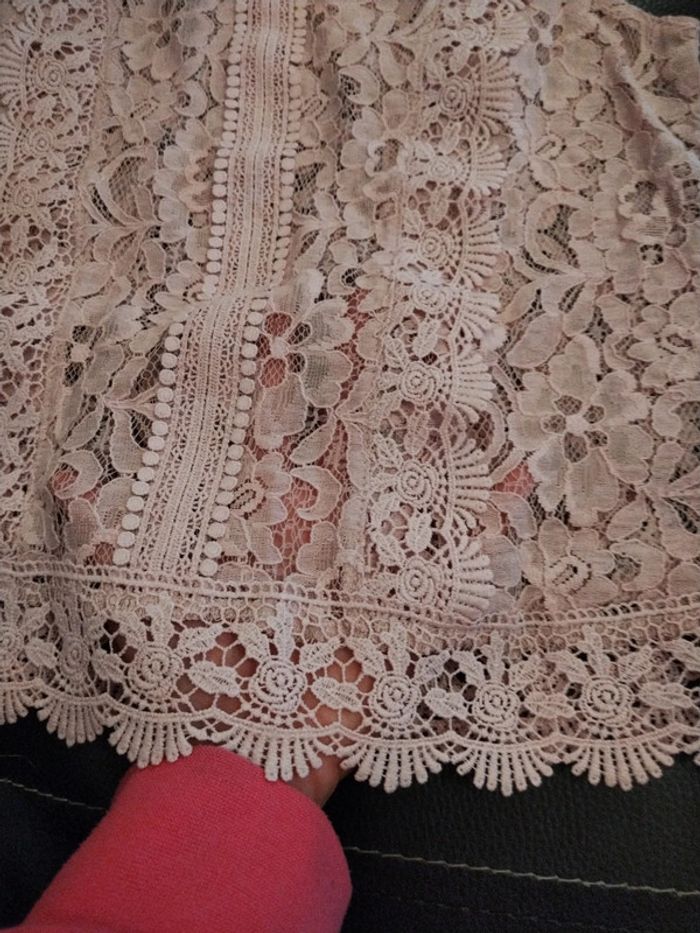 Petit haut dentelle rose - photo numéro 3