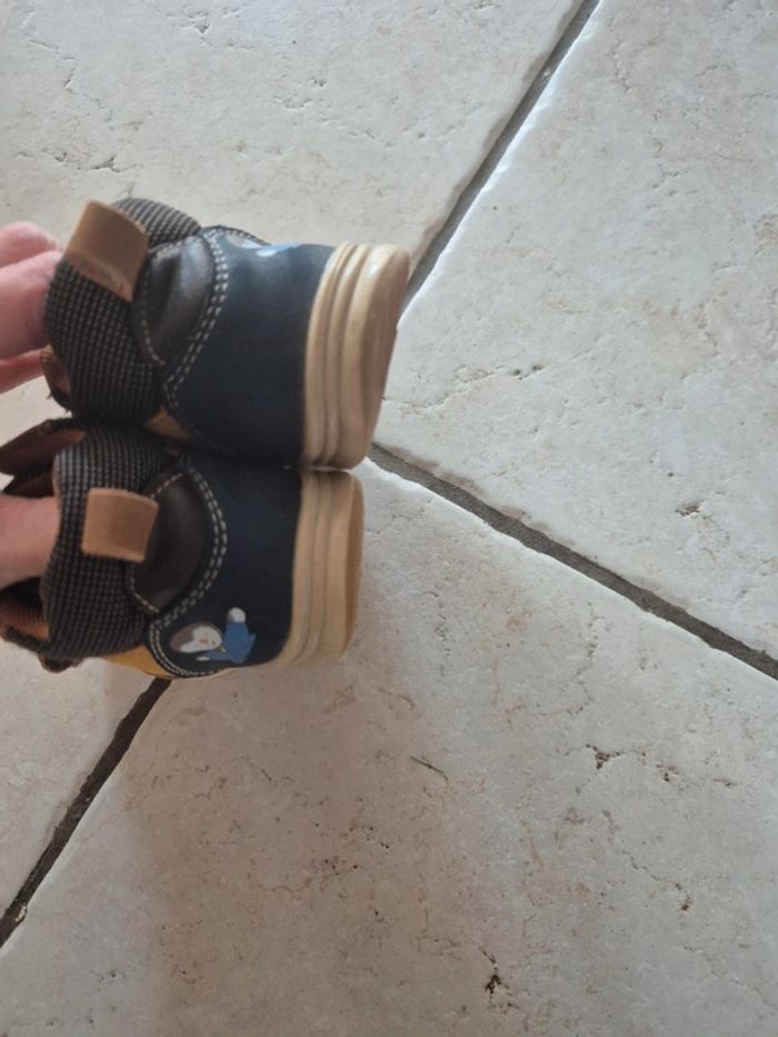 Très belles chaussures T’choupi 22 - photo numéro 6