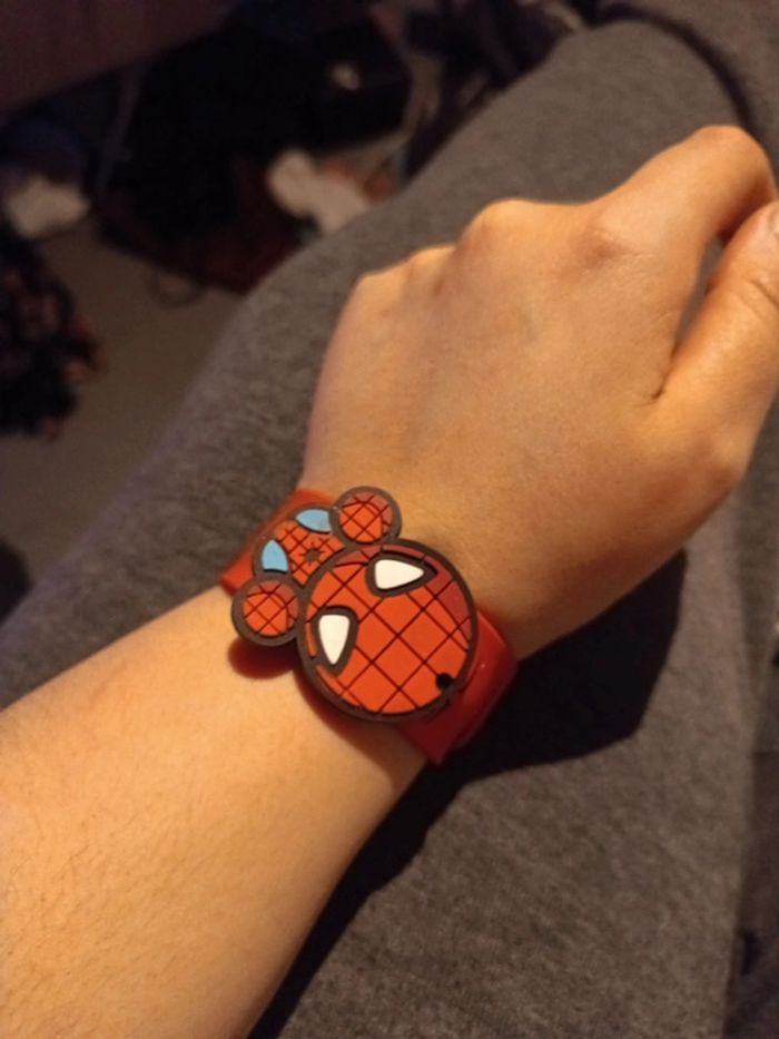 Bracelet enfant neuf