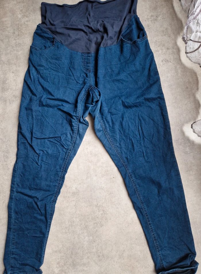 Lot de 2 jeans de grossesse - photo numéro 2