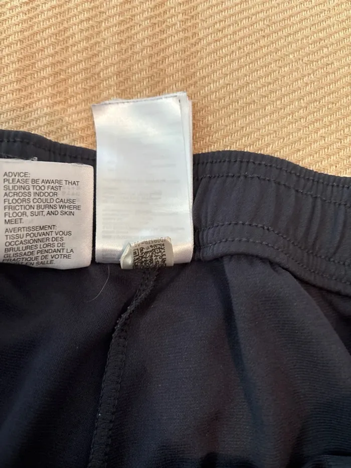 Ensemble Adidas Bayern Munich – Haut & Pantalon taille M - photo numéro 18