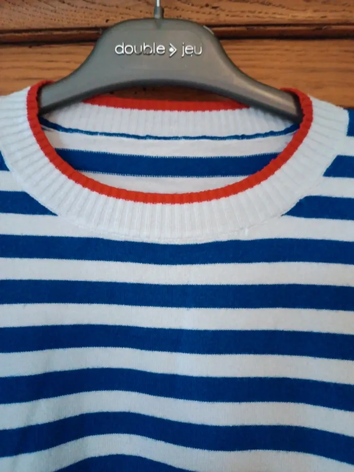 Pull marin bleu blanc et rouge - photo numéro 2
