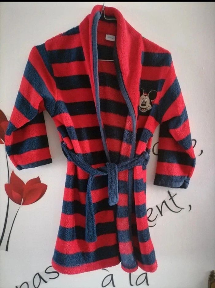 Peignoir Disney taille 6 ans