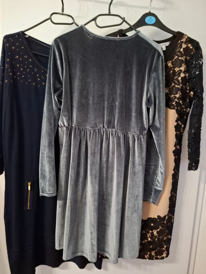 Lot 4 articles 3 robes et 1 pull taille 36 en très bon état - photo numéro 5