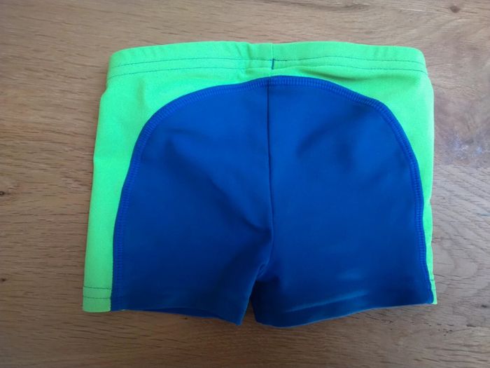Maillot de bain 2 ans - photo numéro 2