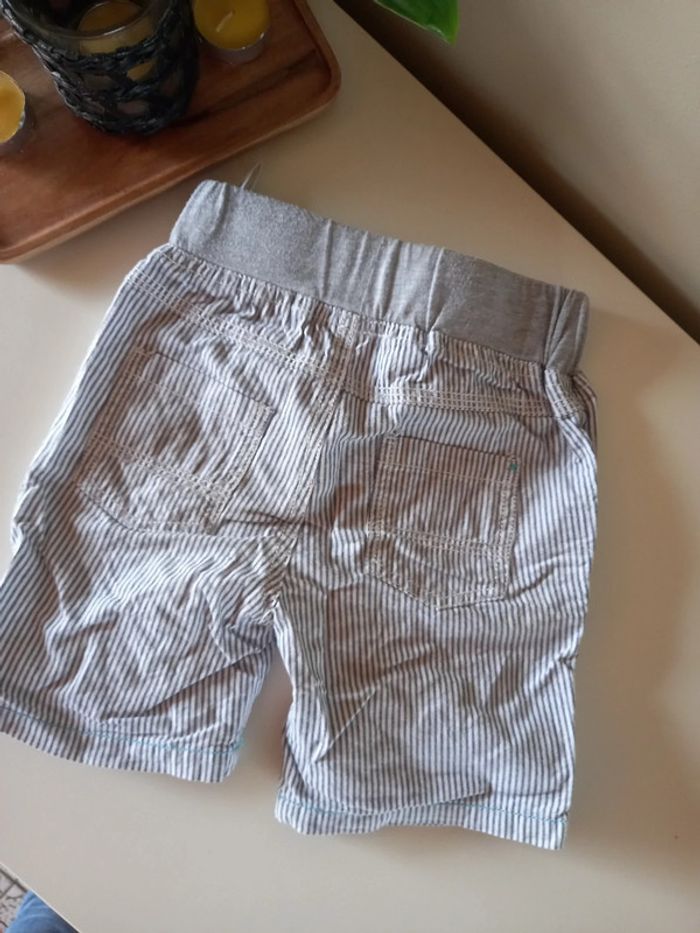 Short garçon taille 86 - photo numéro 3