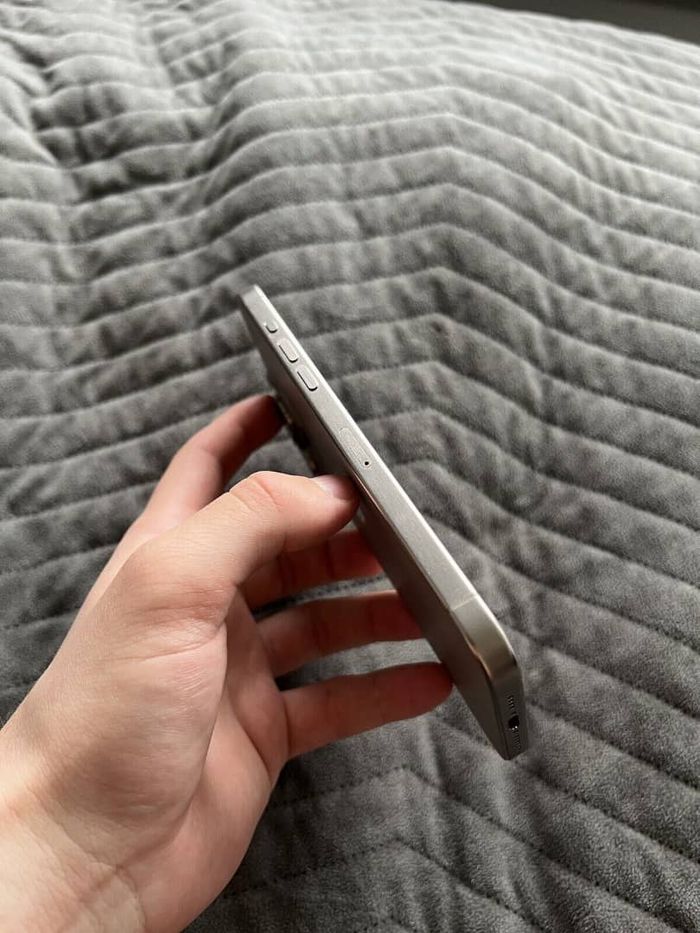 Iphone -15-pro - max