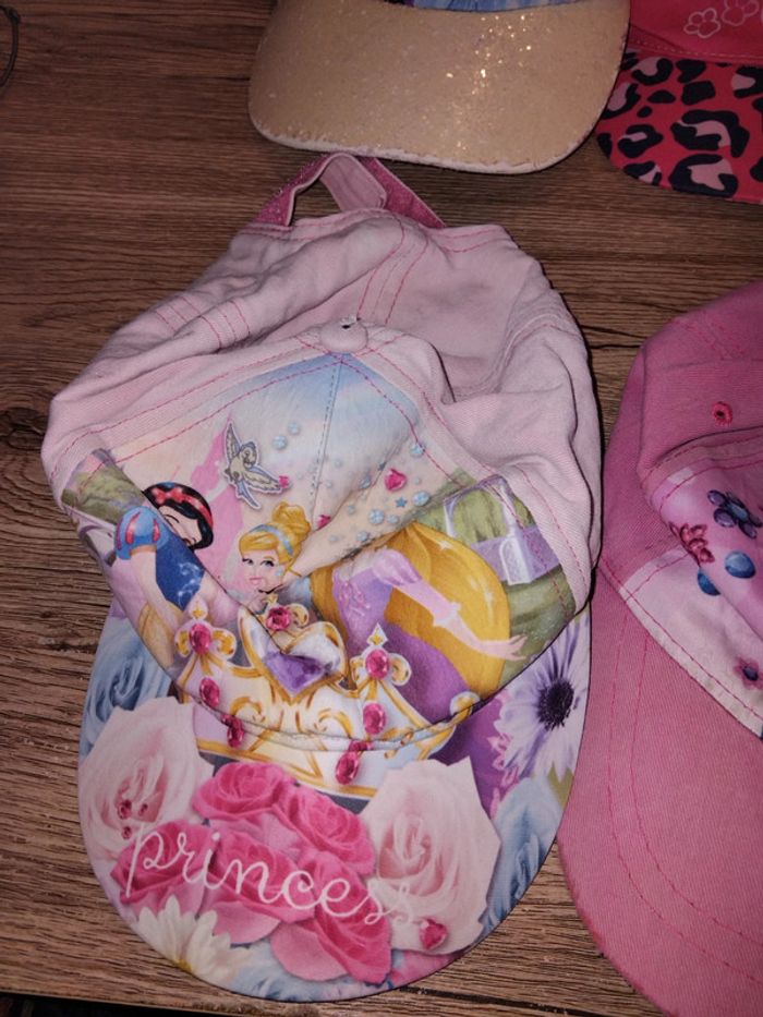 Lot casquettes filles - photo numéro 3
