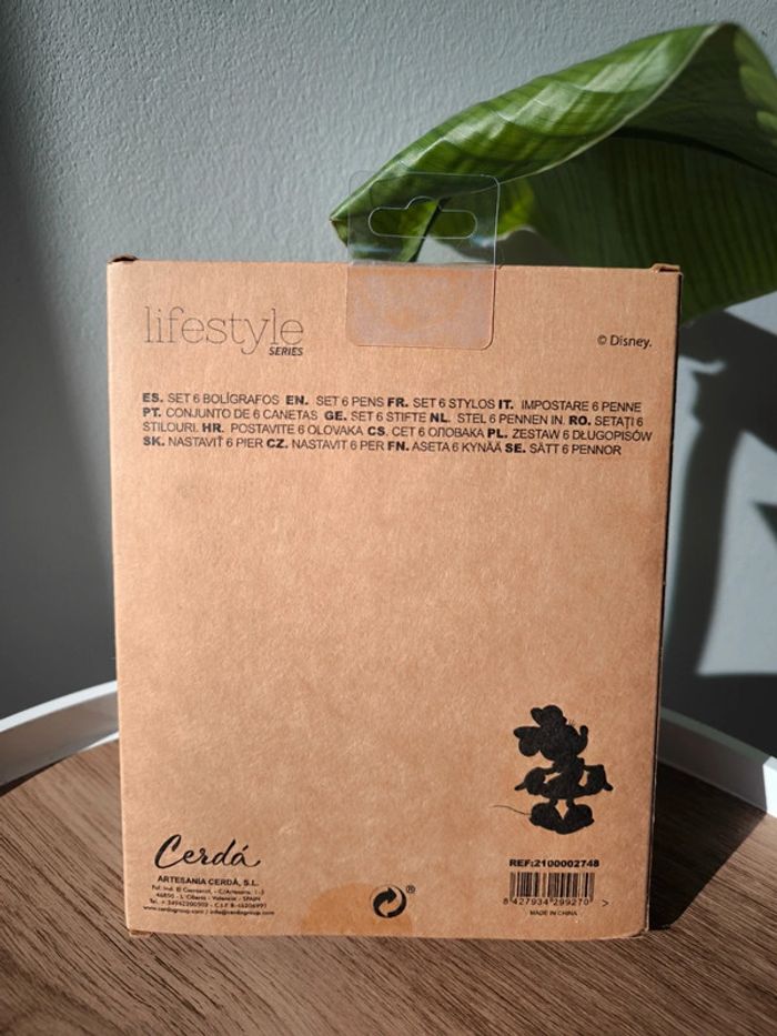 Lot de 6 stylos Minnie Disney neuf - photo numéro 2