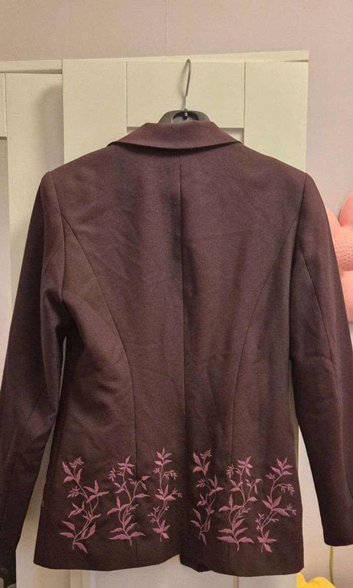 Ensemble robe et blazer prune broderies rose t 38 On est pas des anges très bon état - photo numéro 5