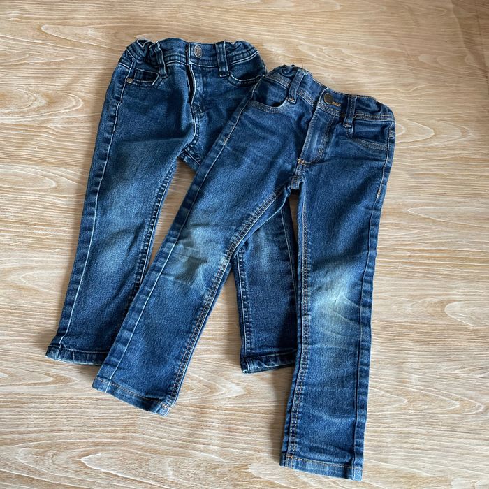 Lot 2 Jean fille 3 ans