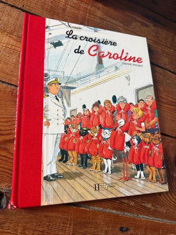 Moyen - Livre édition limitée reliure rouge La croisière de Caroline Pierre Probst bd