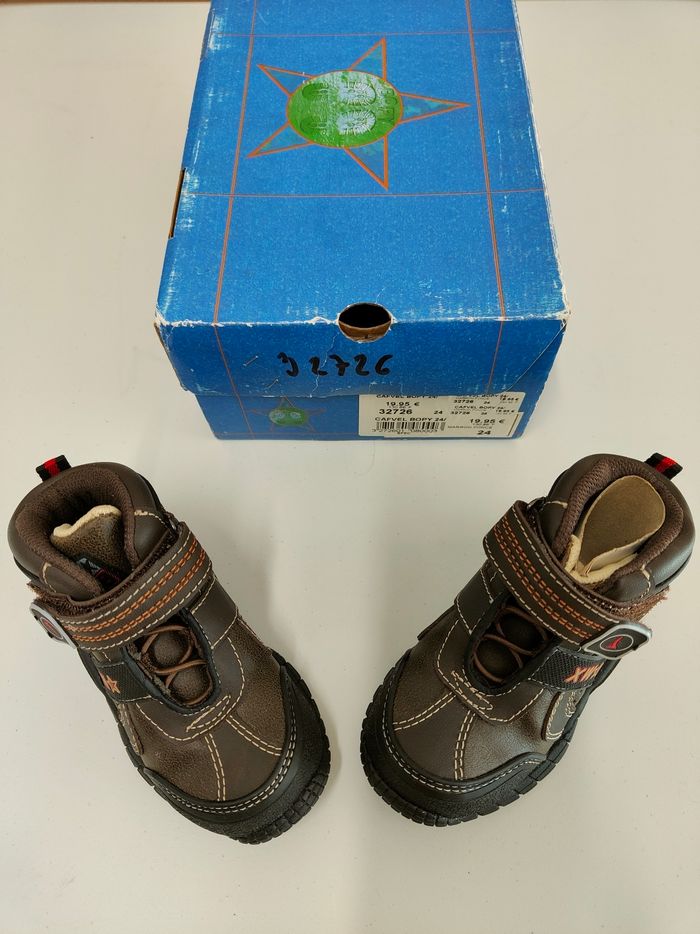 Baskets Légères Enfant – Garçons Et Filles, Pointure 4, Vertes, Mesh, Neuves Sans Boîte