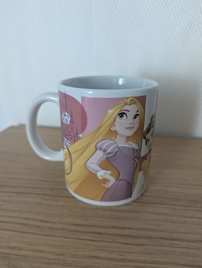 Mug / tasse princesses Disney