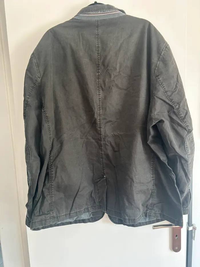 Veste - photo numéro 2
