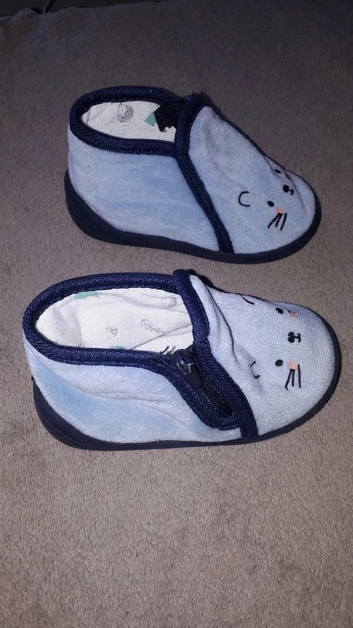 Chaussons bébé 19 - photo numéro 4