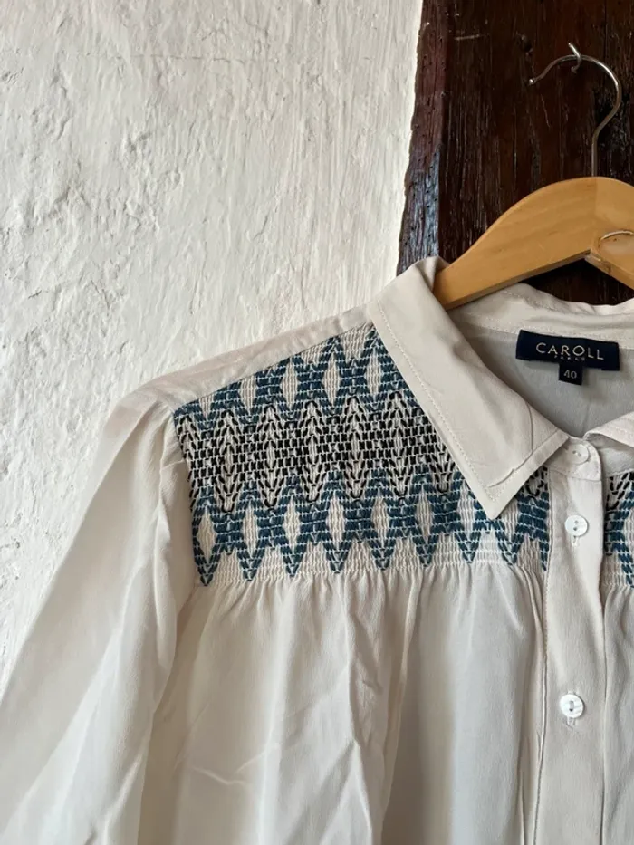 Chemise Caroll 100% soie – broderie bleue – chic et légère – T. 40 - photo numéro 3
