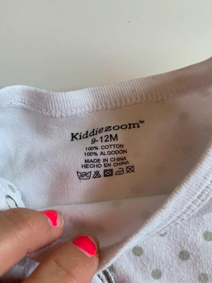 Pyjama blanc - photo numéro 4