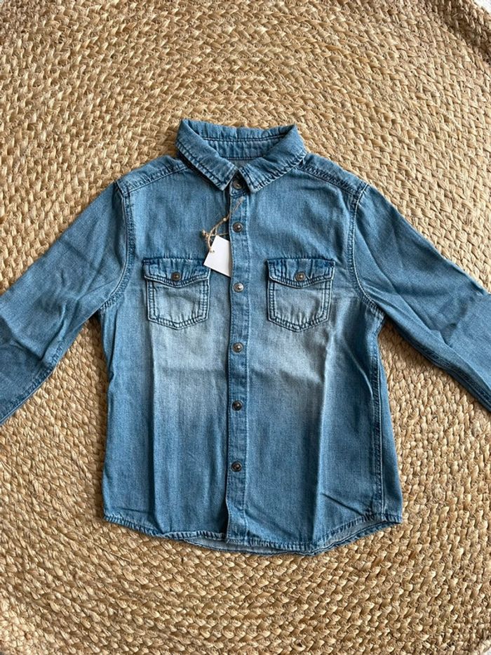 Chemise bleue en jean 8 ans Kiabi - photo numéro 4