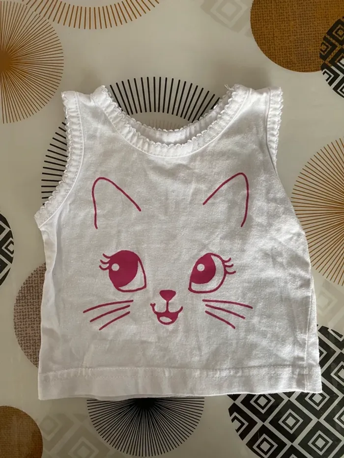 débardeur blanc chat 3 mois